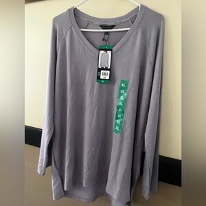 Banana Republic V neck top